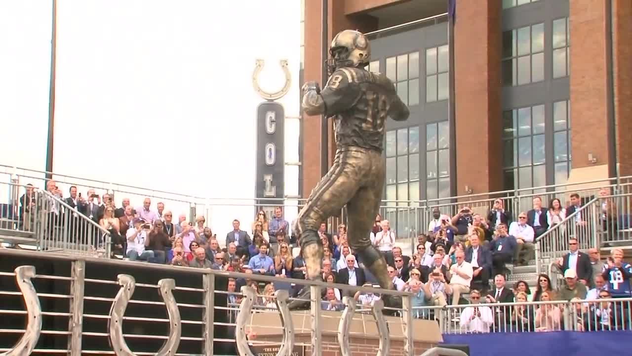 Peyton Manning bronze statue unveiled in front of Lucas Oil Stadium