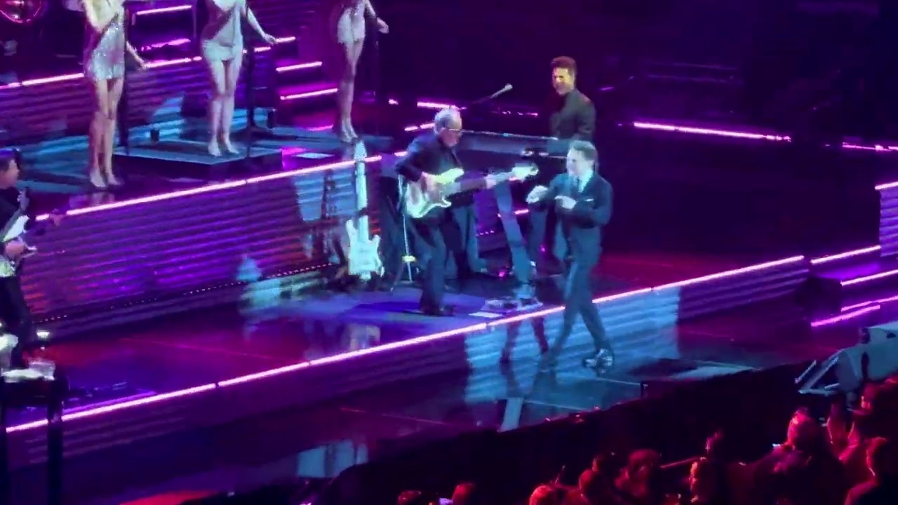 Luis Miguel &mdash; 4K&mdash; Tour 2024, Chicago, Parte 1