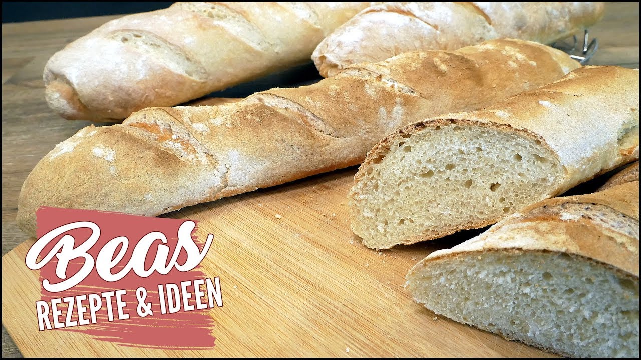 Baguette selber backen - Rezept mit frischer Hefe