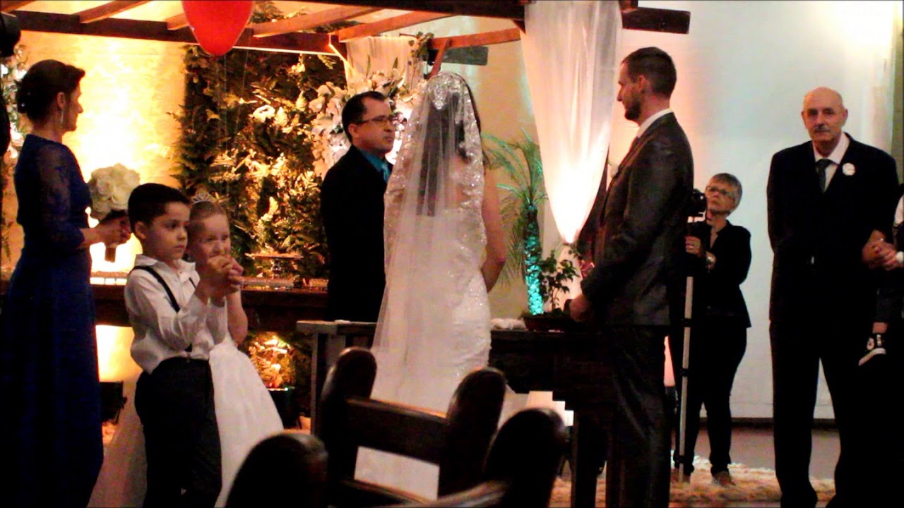 Casamento Com Efeito Civil no Local da Festa