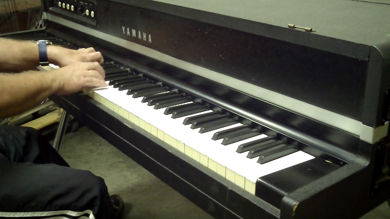Yamaha  CP80     piano