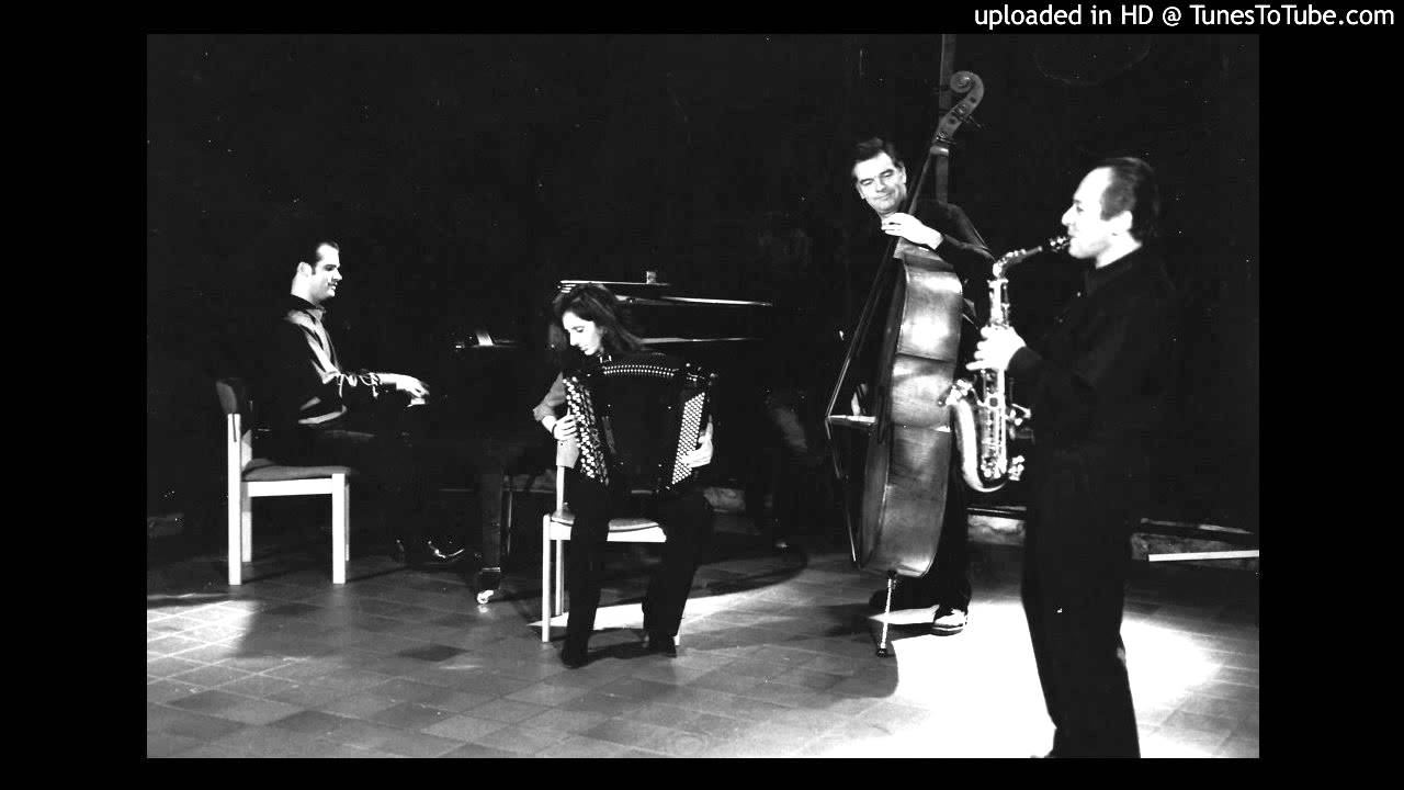 ENSEMBLE REVIRADO - REUNION COMBRE - ASTOR PIAZZOLLA