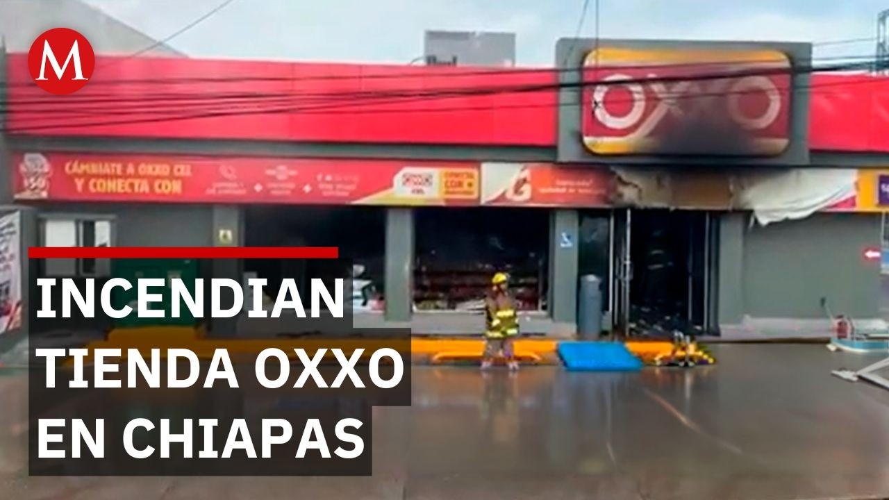 Sujetos armados incendian tienda Oxxo en Chiapas