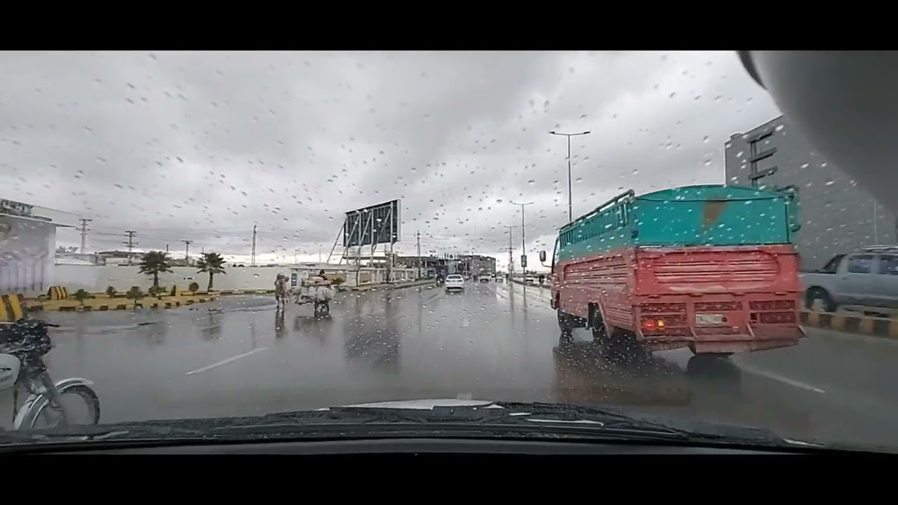 Winter Drive in Quetta | Winter 2023 | Beautiful Weather | Airport Road | Mere hath mein 🤩