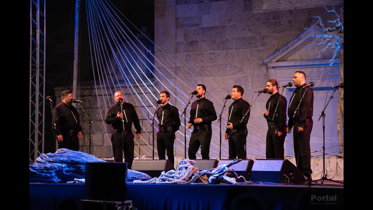 DOĆI ĆU TI U SNOVIMA_Klapa PARTENCA