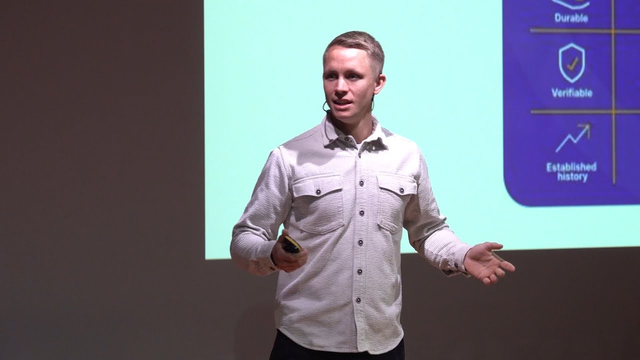Сила абсолютной дефицитности | Джулиан Линигер | TEDxBielBienne