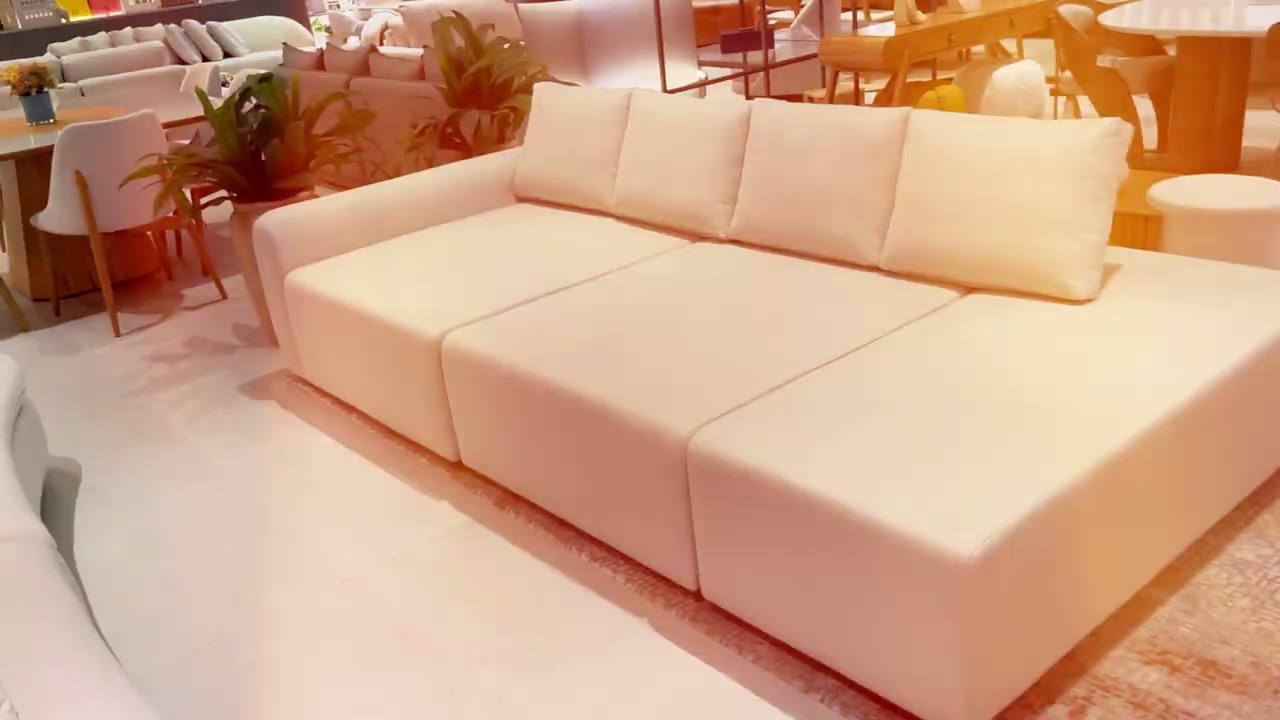 Um sofá ilha que é o verdadeiro protagonista da sala - 4D Decor✨