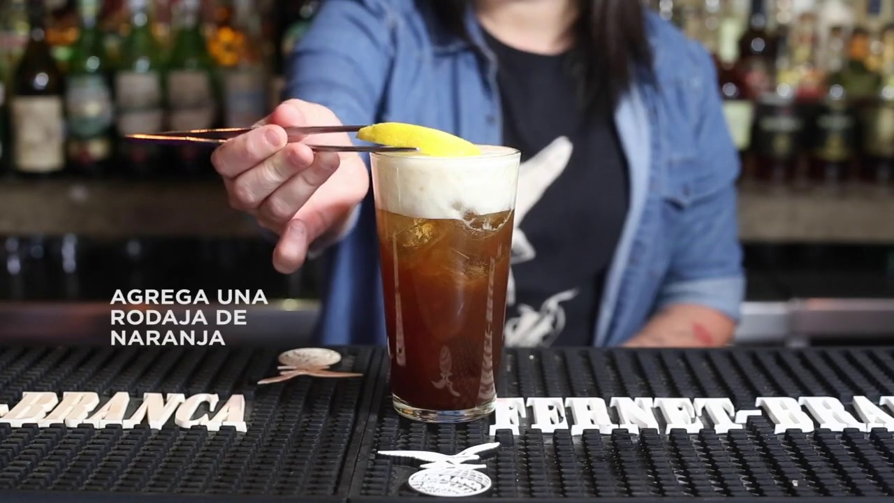 Punt e Beer preparado por Claudia Cabrera, Embajadora de Fernet Branca M&eacute;xico