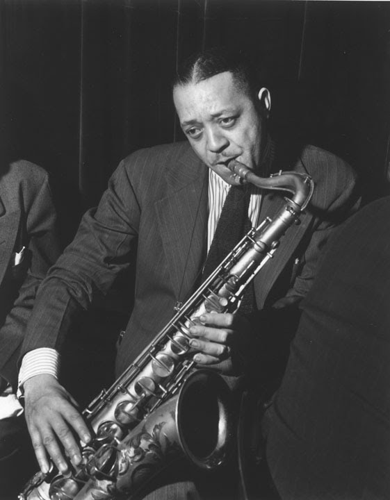 LESTER SINGS - 1941