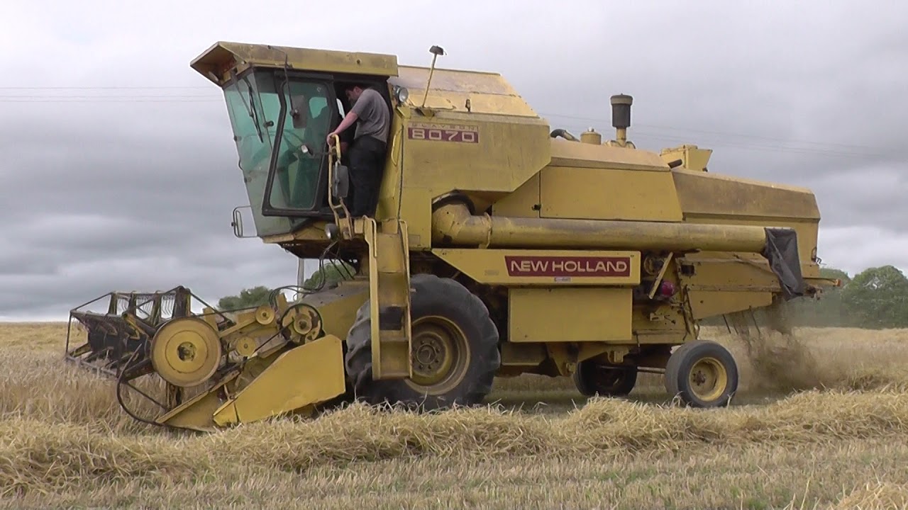 Harvest 2018 New Holland Clayson 8070