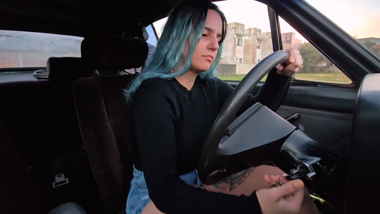 Running Late With a Stubborn Engine - Frontal View | M4ndyfeet