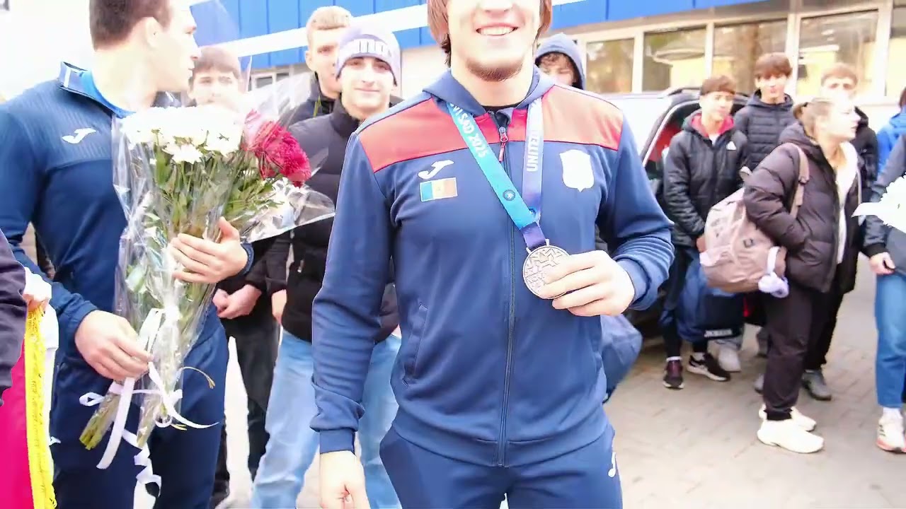 Eugeniu Mihălcean a urcat pe podiumul mondial al luptelor U-23, învingând durerea și limitele!