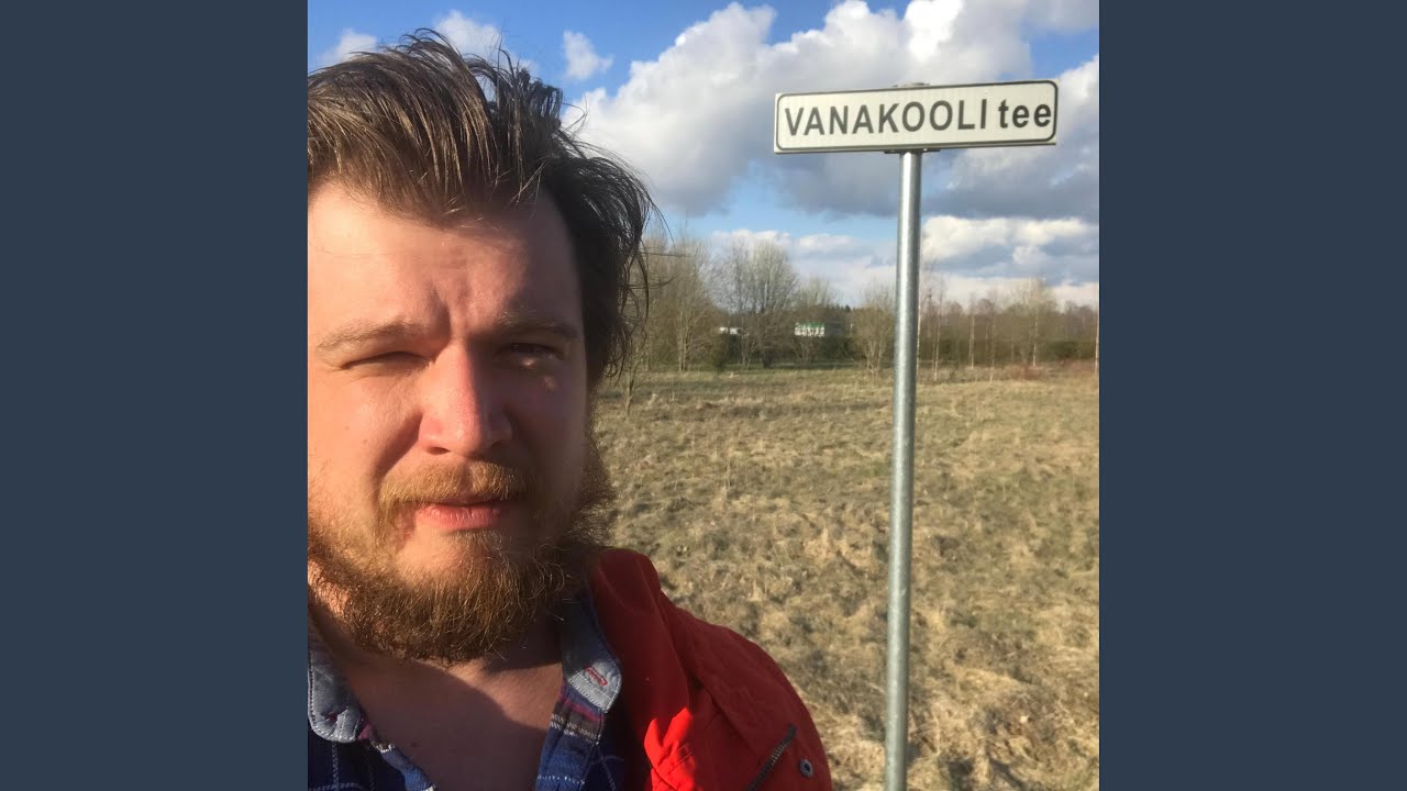 Ma syndisin musta Volga tagaistmel