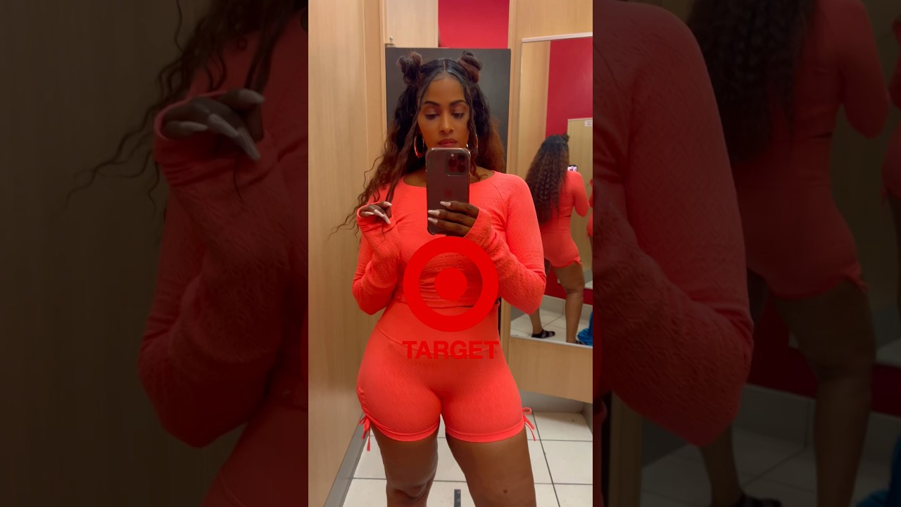 Which COLOR is y&rsquo;all&rsquo;s Favorite? 🤔 #viral #iamchinarenee #target