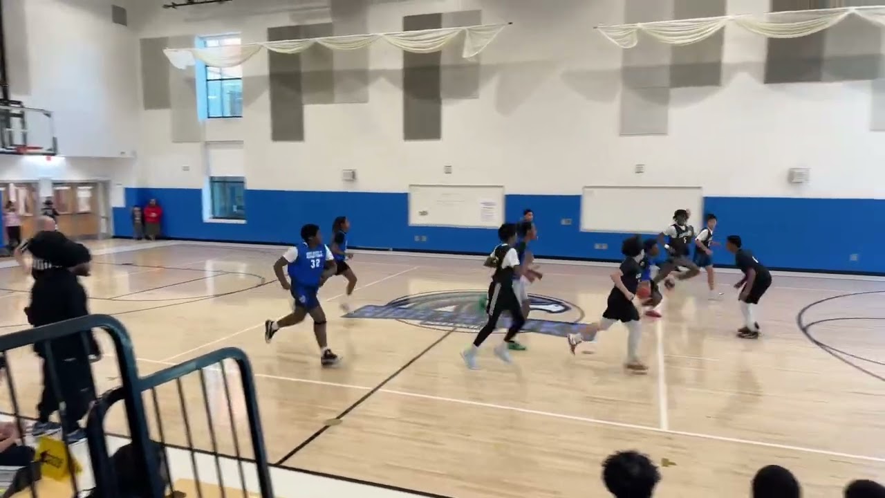 1/22/26 Roberto Clemente MS vs Neelsville MS Highlights 