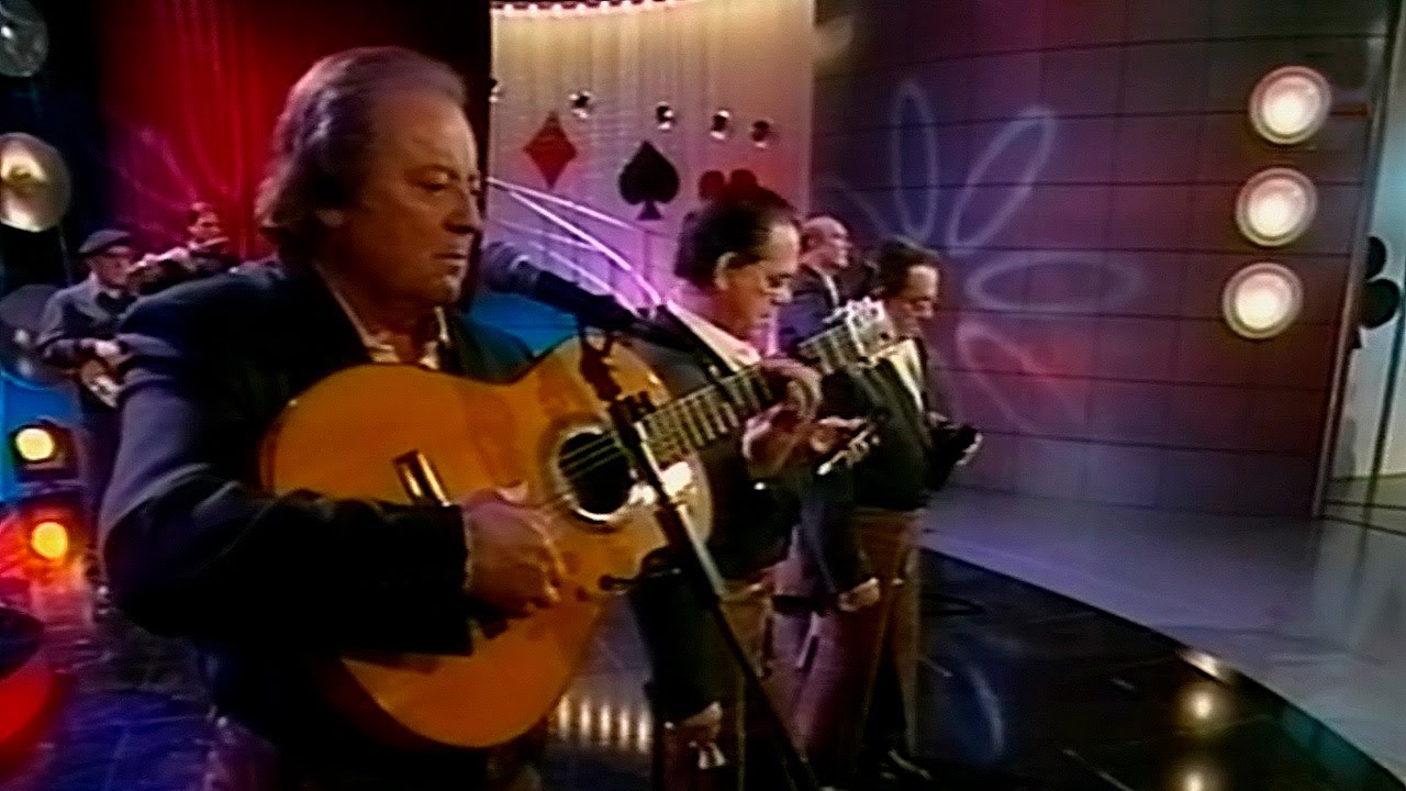 Los Romeros de la Puebla. Sin verte Rocío