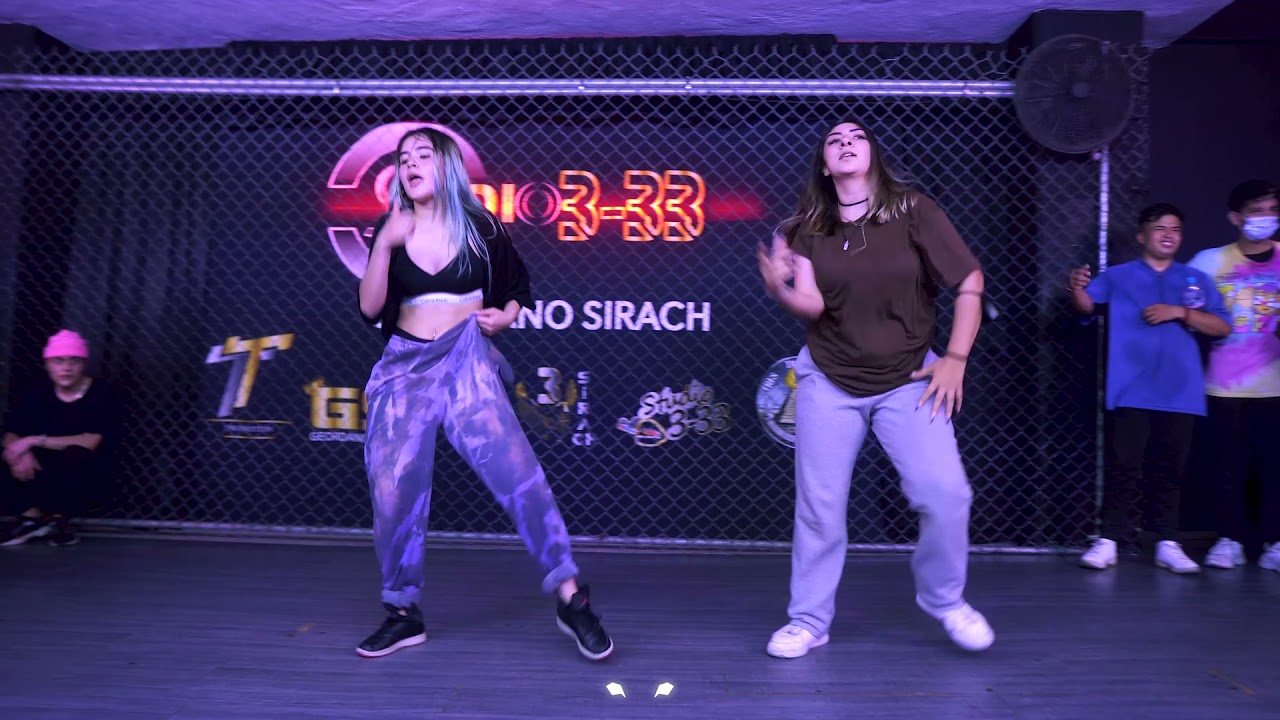 Es Un Secreto Collabo Edy Sánchez & Daniela Saenz