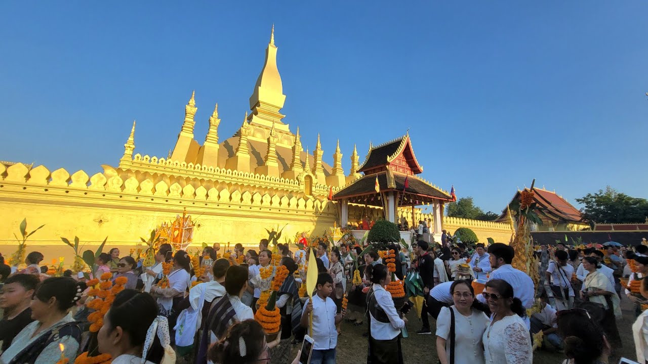 The most beautiful Lao parade at the Thatluang festival