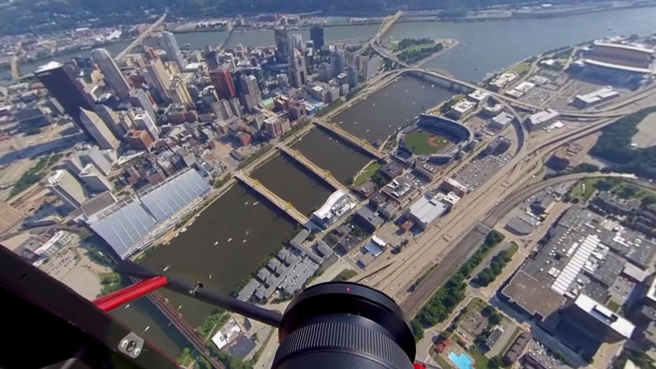 Helicopter Flight Over Pittsburgh in 360° Video