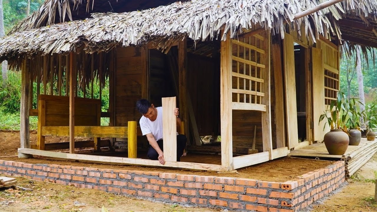 Full Video: CEO Leaves City for Forest. I was surprised by his skill in renovating abandoned houses.