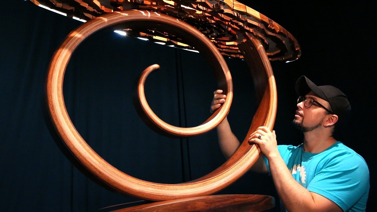 I Built A Hypnotizing Table