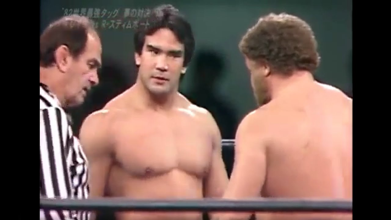 Ricky Steamboat vs Harley Race 1982 12 07