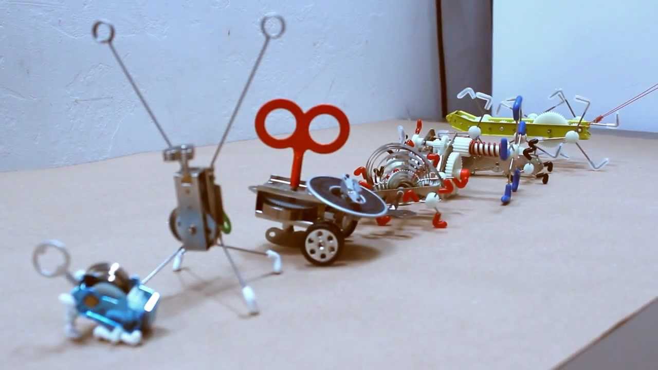 Wind-Up Creatures In Action!