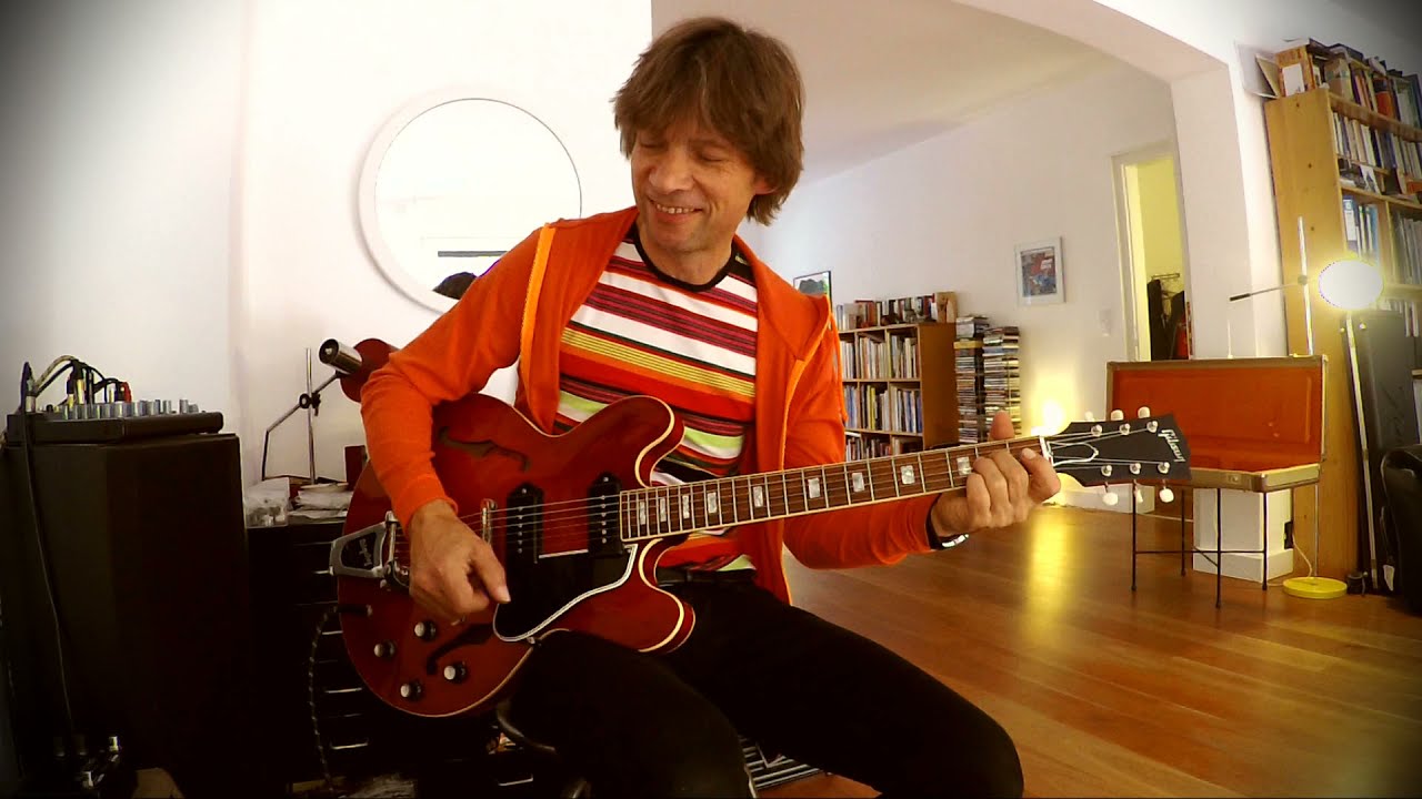 2009 Gibson Custom Shop ES-330
