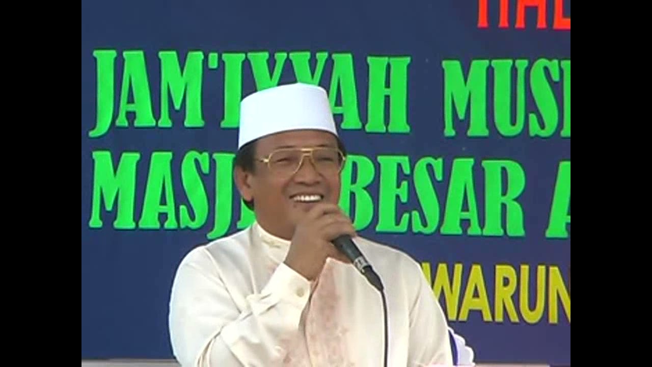 KH. MUAMMAR ZA _ Live di Masjid Al Ma'mur Warungpring Tahun 2011