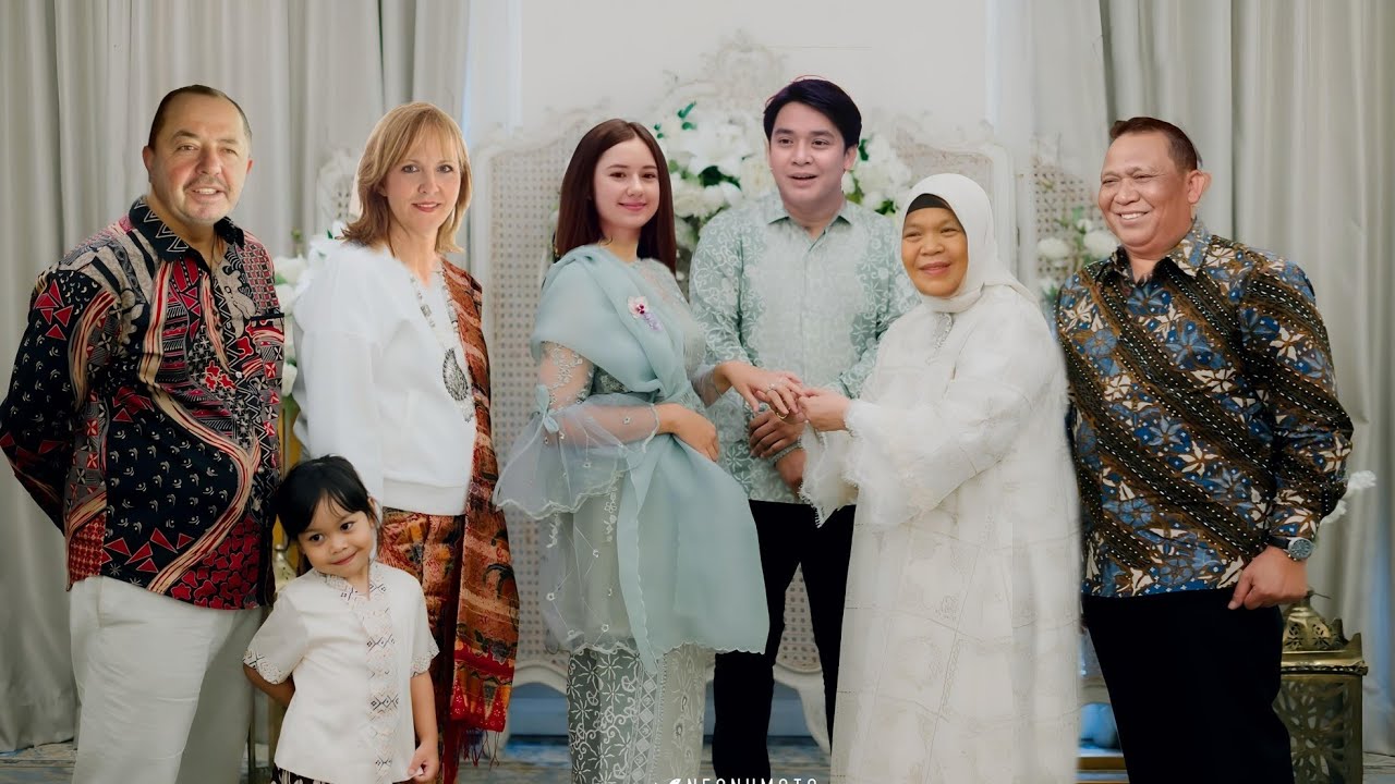 Akhirnya Billy Syahputra Dan Vika Kolesnaya Resmi Tunangan, Semua Bahagia