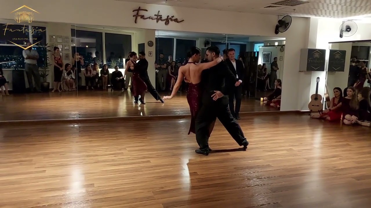 Indira Hiayes & Nahuel Tortosa - Fantasía Arts Dubai, One plus One MILONGA 17th December 2023.