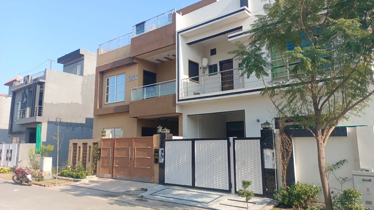 5 Marla plot for sale ll Platinum block ll Park view city Lahore 03094715579