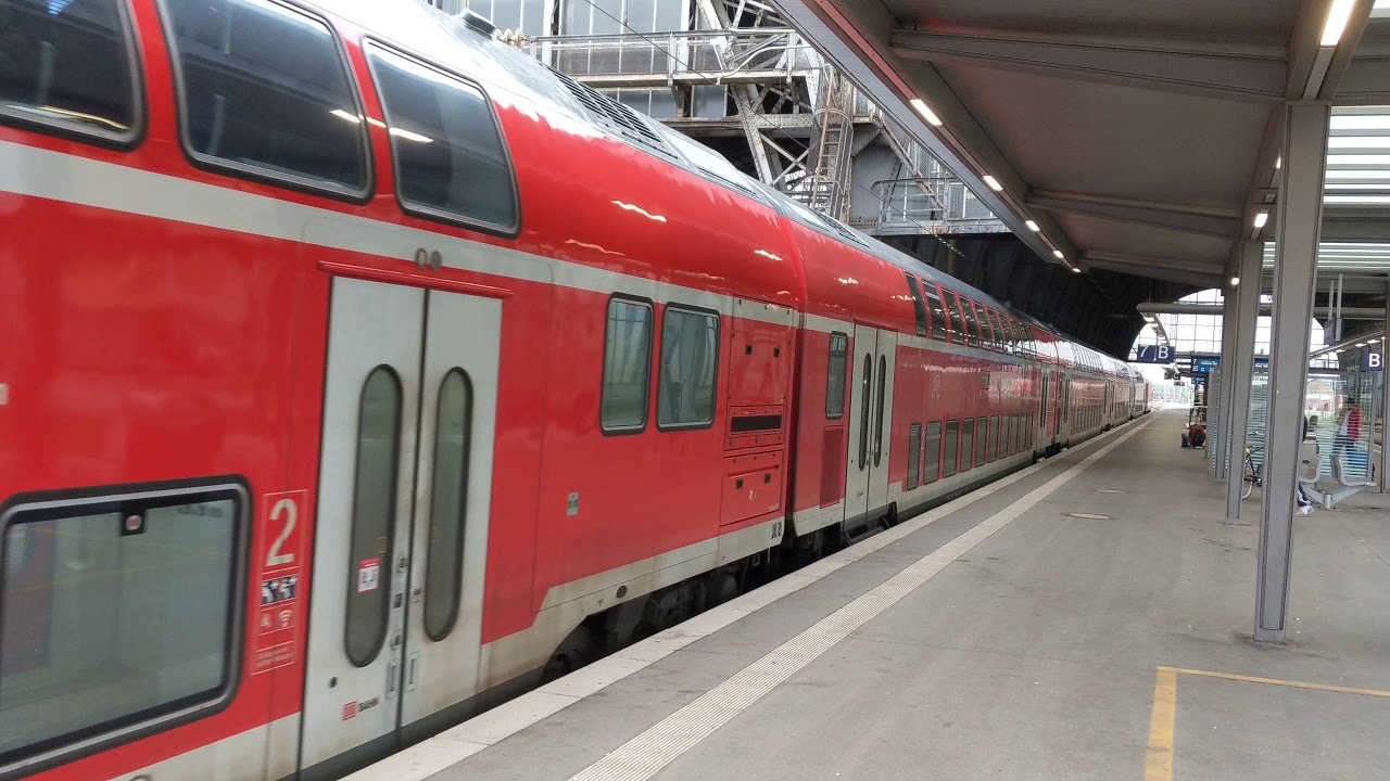 DB BR 146 130-0 verl&auml;sst den Bremer Hbf. Als RE 8 nach Hannover Hbf