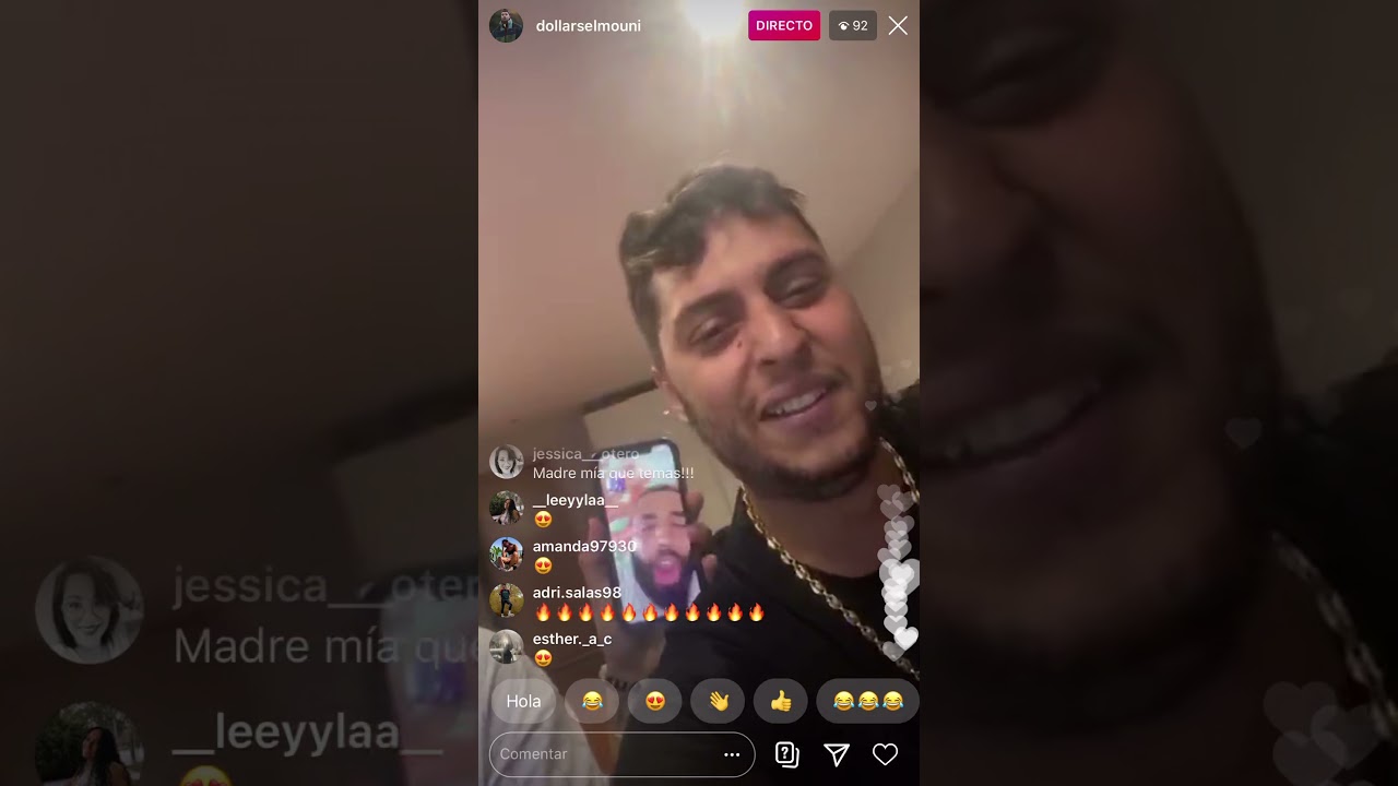 Directo Dollar Selmouni cantando Llegó la noche (ft. Paula Cendejas) y Más de una noche (ft. Aissa)
