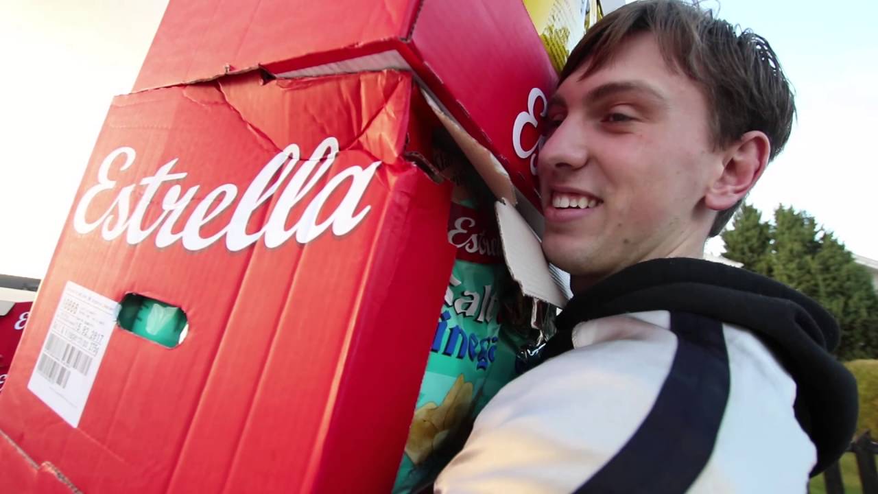 VINNAREN AV EN ÅRSFÖRBRUKNING ESTRELLA CHIPS