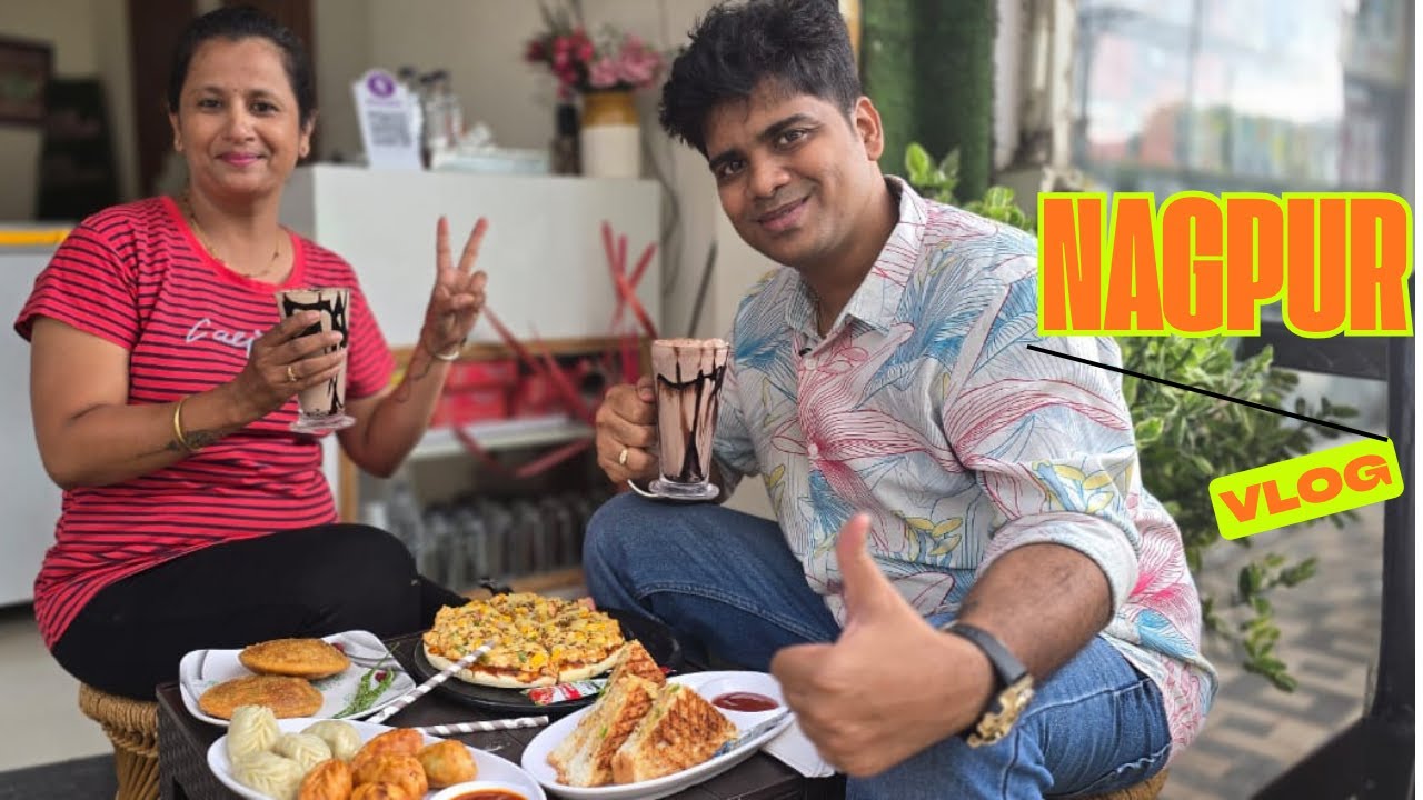Nagpur Vlog 3  |#Food Junction &  Fiesta |Pizza, Sandwich, Momo's, Fast Food, Shake, Juices.