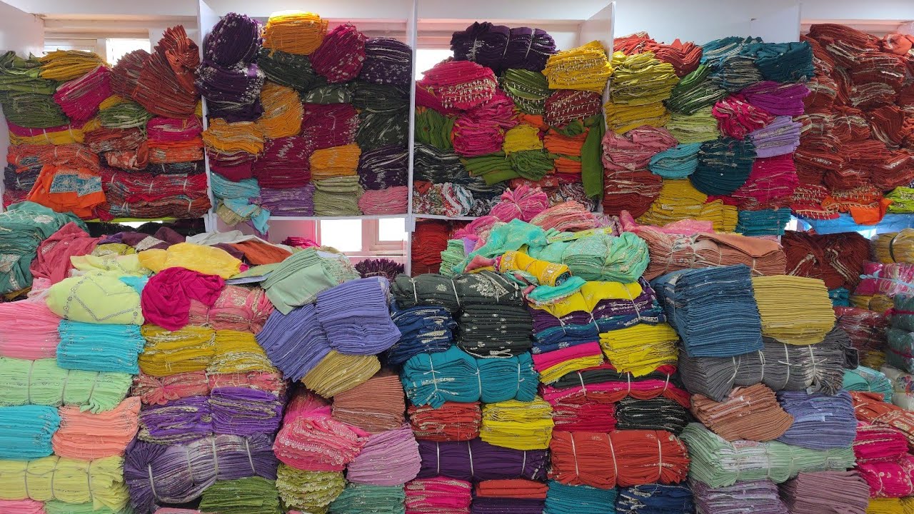 बुटीक स्पेशल सूट SALWAR SUIT WHOLESALE MARKET IN SURAT, WHOLESALE SUIT MARKET IN SURAT, FANCY SUIT.