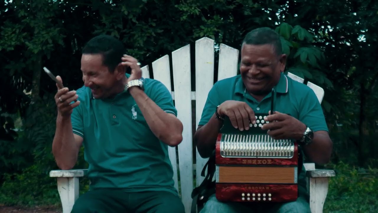 El BENDITO CELULAR - EDWIN VIDES x ALCIDES PACHECO (Video Performance)