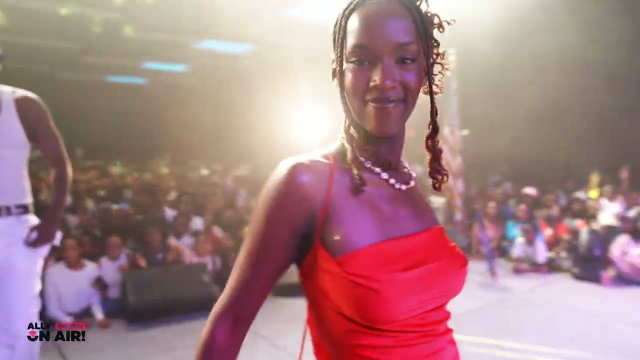 VIDEO: KEVIN KADE Full performance/RWANDA CONVENTION/Dallas 2025. Uyu umusore stage ni iye pe!