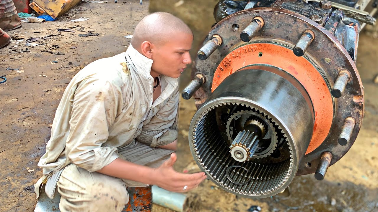 Doosan Excavator Machine Hub Restoration Expert Mechanic
