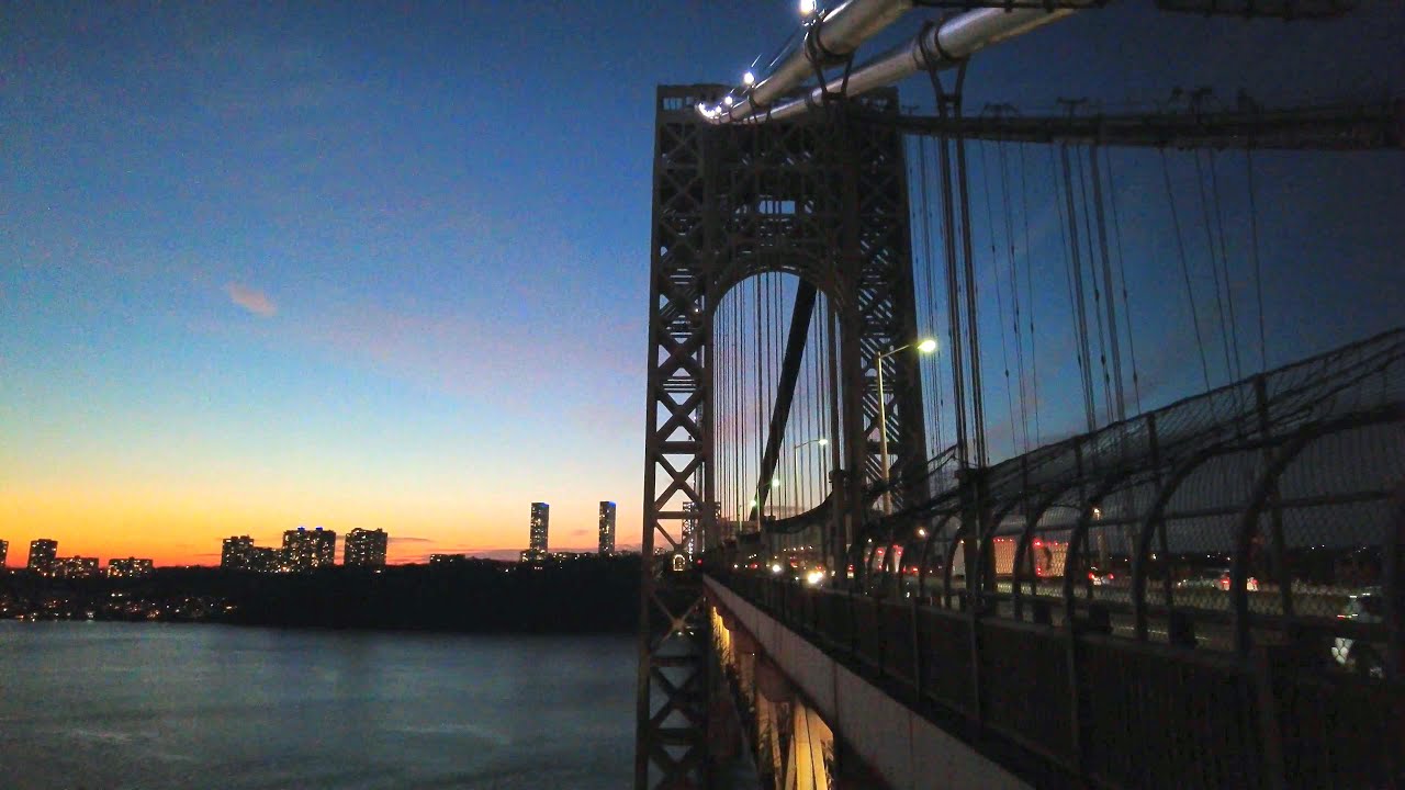 Walking George Washington Bridge at Sunset from New Jersey to New York (January 19, 2021)