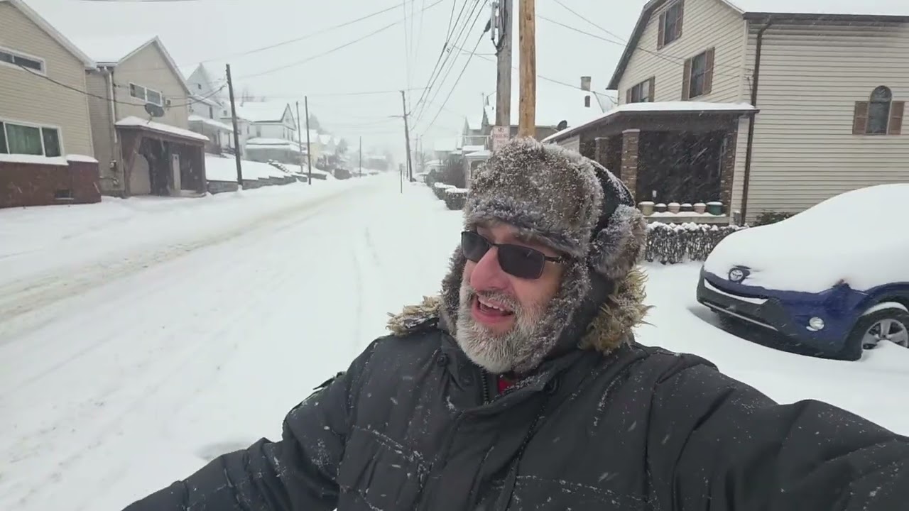 Winter Storm Fern, Olyphant, PA, January 25, 2026, ~3:30pm. 7 Inches of Snow, 7F, -7F Windchill.