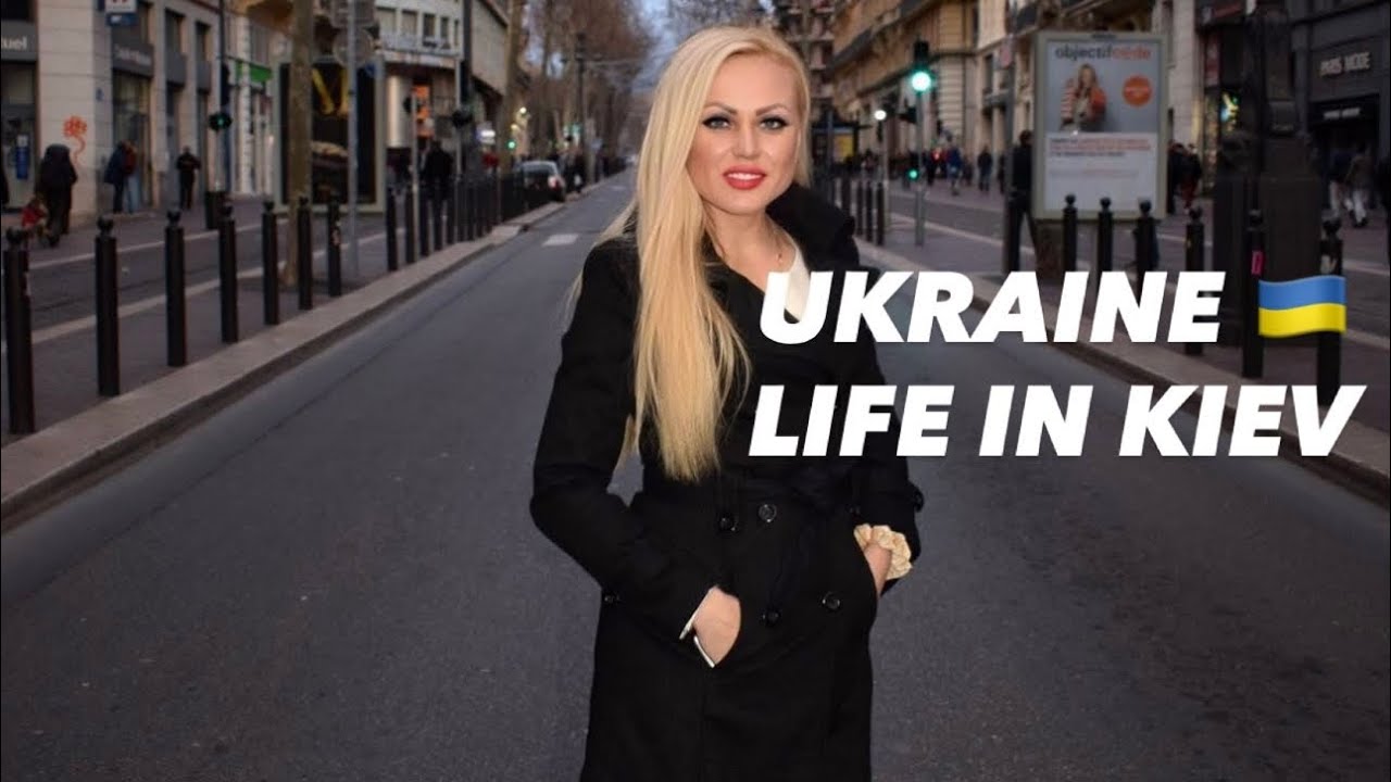 Ukraine 🇺🇦Life in Kiev. April 16, 2026. The Streets of Kiev, Ukraine. Streets Scenes.