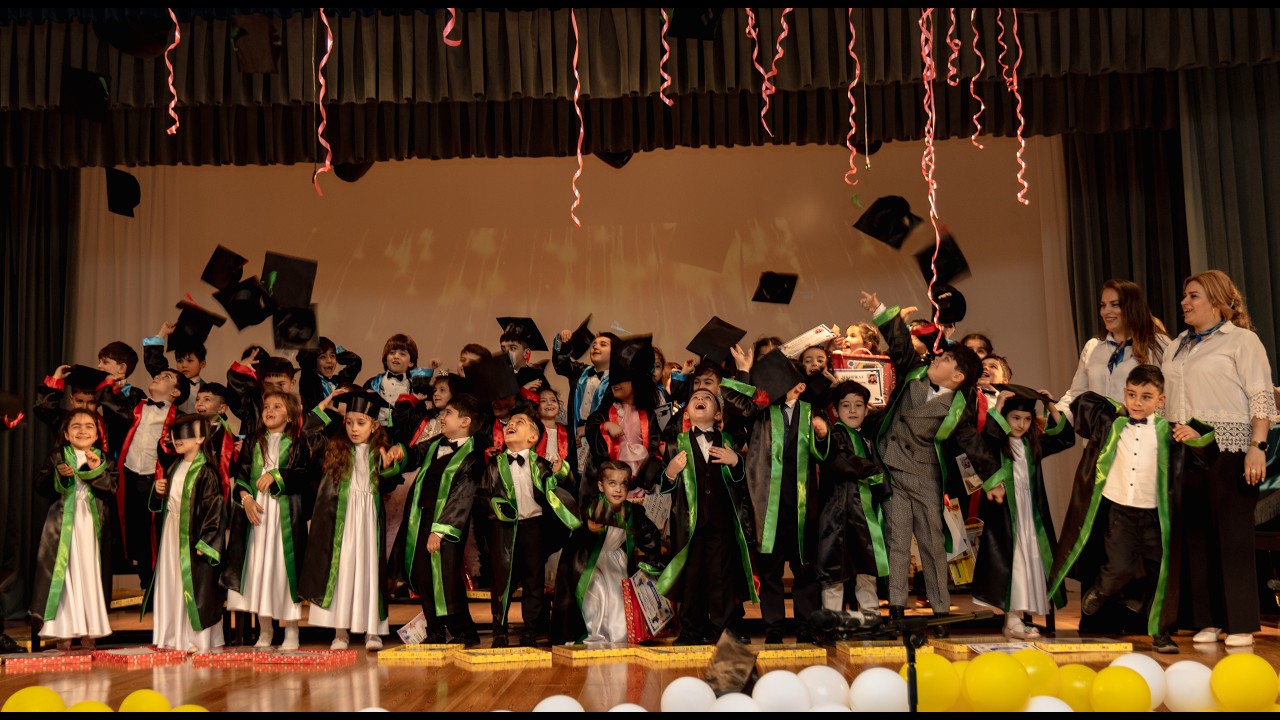 Dunya First School Graduation Ceremony
