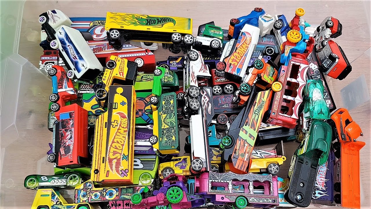 REVIEW HOT WHEELS TRUCKS Wingstorm, Bank Roller, Speedway Hauler, RIG DOG, Pencil Pusher, Aero Blast