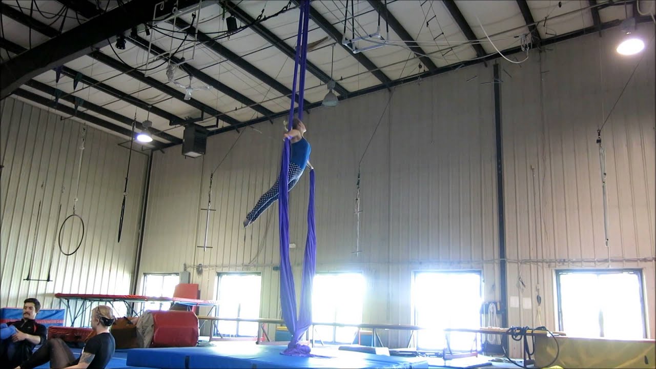 Aerial Silks Practice: Spins and Things