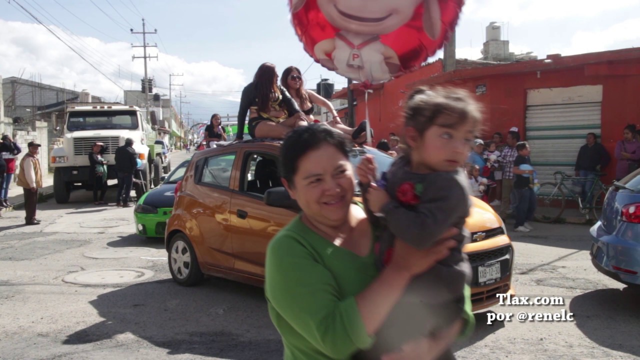 Desfile navideño en Guadalupe Ixcotla