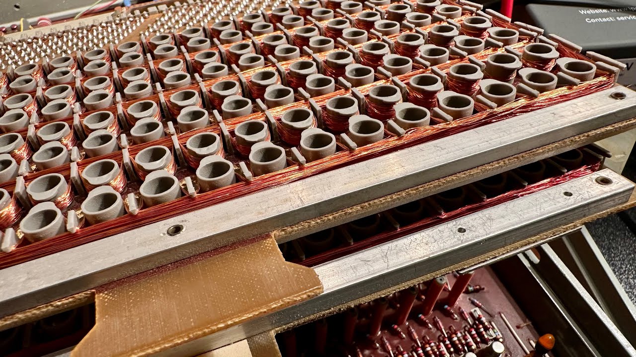 Die ersten Festwertspeicher (Programm-Speicher) der EDV