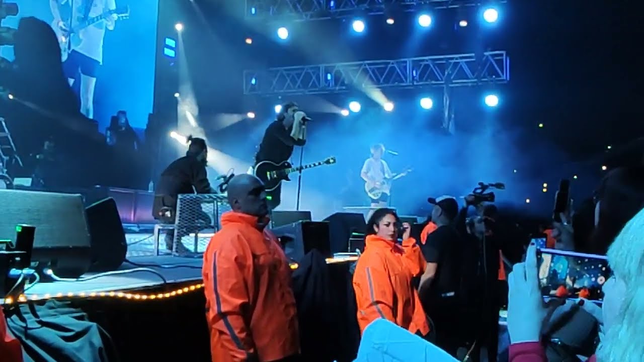Pensamientos - Airbag - Luna Park 26 de junio