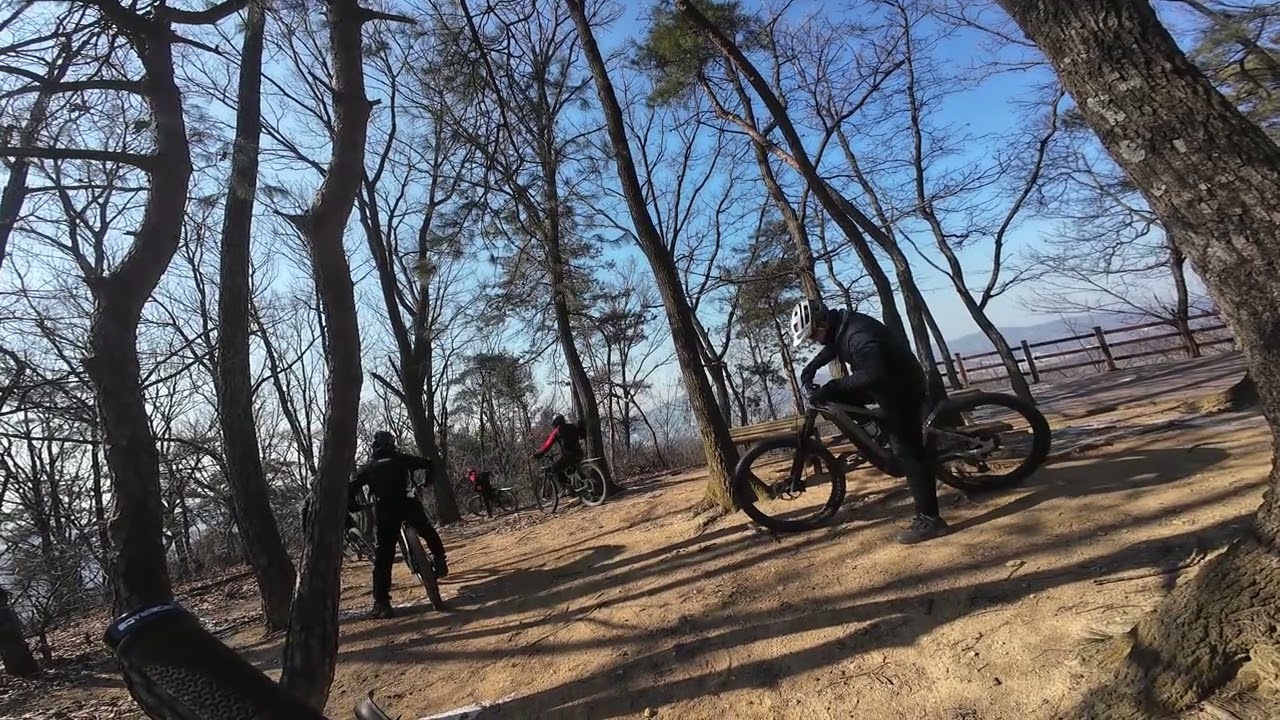 기이이인코스